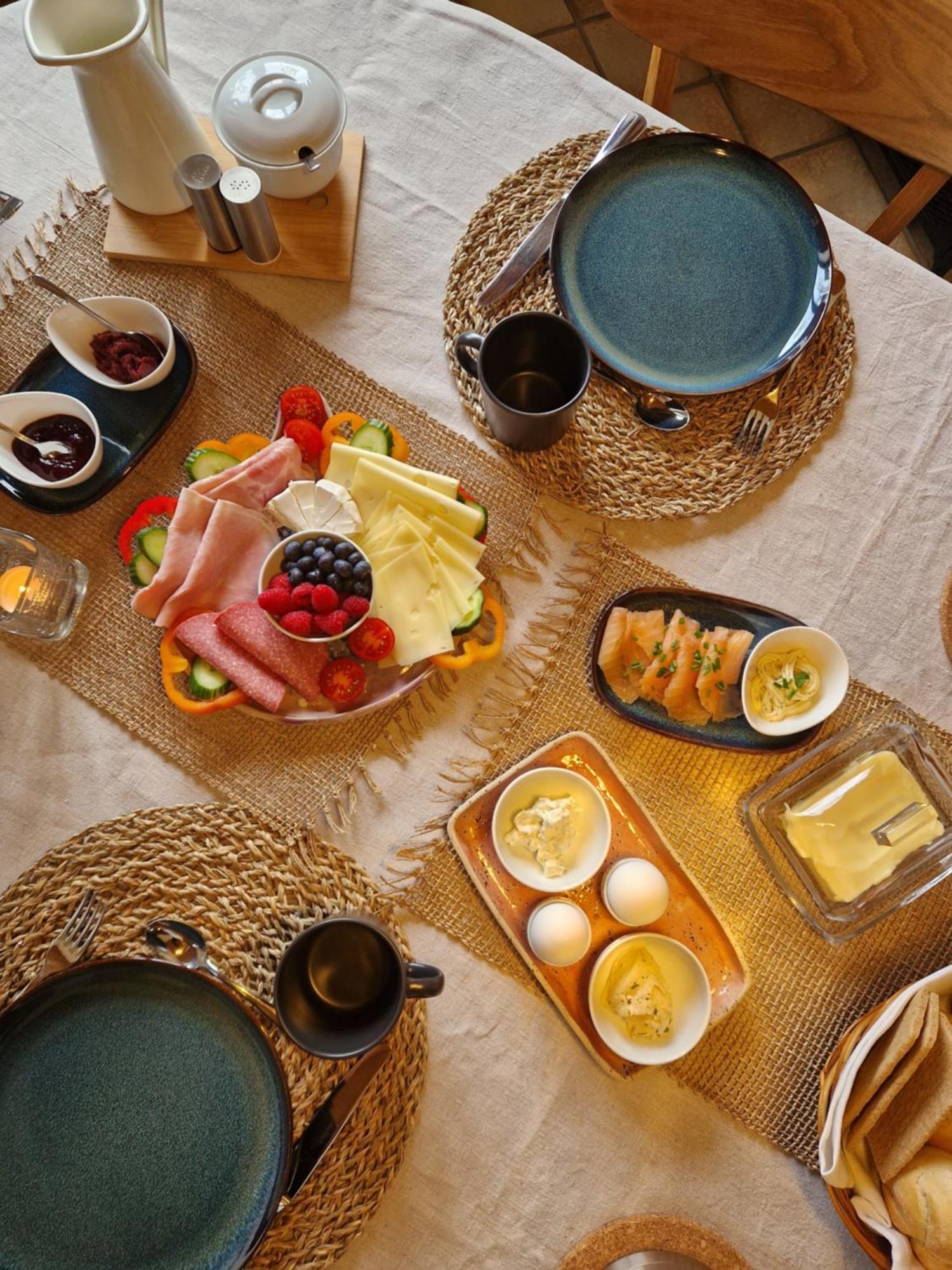 Feinzimmer Mit Feinkost & Wein 玛奇施泰因 外观 照片